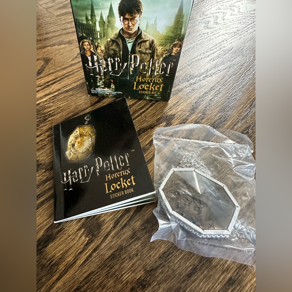 Harry Potter Horcrux Locket * New